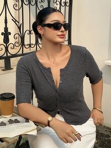 Livesso Tight Cropped Sexy Minimalist Long Sleeve Ribbed T-Shirt, Plus Size For Spring/Summer - Dark Grey - View 2