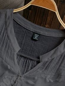 SHEIN LUNE Plus Size Women V-Neck Applique Casual Versatile Daily Wear Shirt Fall - Grey - View 3