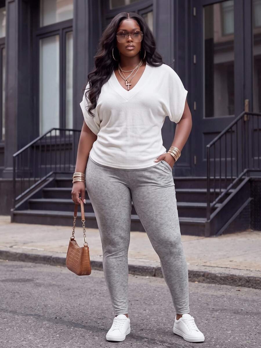 Slaydiva Plus Size Women Solid Color V-Neck Knit Top Formal Home Wear White Summer Casual Baggy