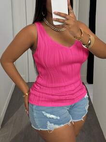 Slaydiva Plus Size Women's Casual Basic V-Neck Camisole, White - Hot Pink - View 4