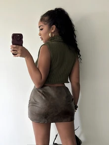 Slaydiva Women Sleeveless Turtleneck Rib Knit Crop Tank Raw Hem Slim Olive Green Vest Y2K Minimalist Basic Modest Casual Streetwear Fall Layering Night Out - Army Green - View 7