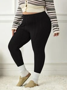 SHEIN CURVE+ 大尺碼女款休閒純色內搭褲，百搭簡約，適合工作/辦公室/健身房，秋冬保暖內搭褲 - 黑色 - 查看 6