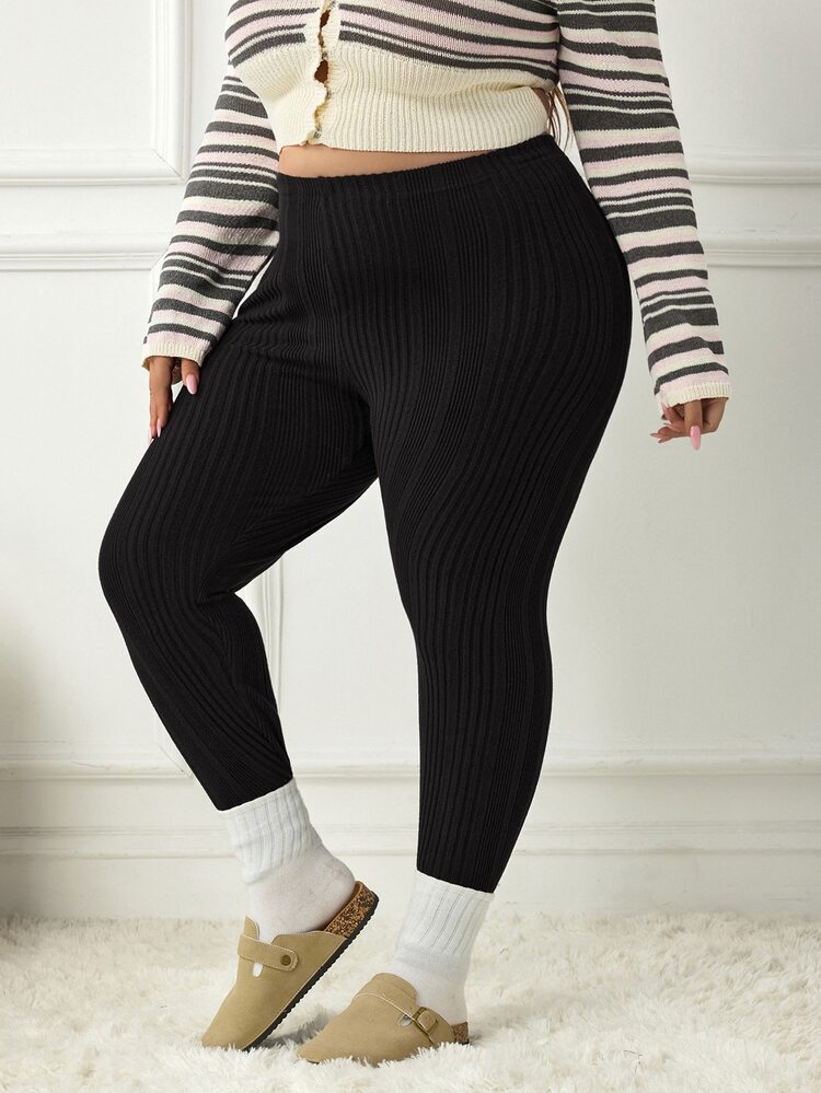 SHEIN CURVE+ Plus Size Women's Casual Solid Color Leggings, Versatile Minimalist, Suitable For Work/Office/Gym, Autumn/Winter Thermal Leggings - Black - View 5