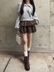 FRIFUL Women's Lace Patchwork Cold Shoulder Casual Elegant Y2k Daily Date Long Sleeve Sweatshirt Everyday School Light Grey Autumn Everyday School - Grey - View 3
