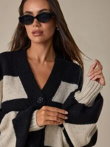 SHEIN كارديجان نسائي محبوك بأكمام طويلة وأزرار بتصميم مخطط وألوان متباينة - متعدد الألوان - مشاهدة 5
