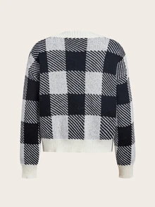 Trelyra French Vintage Black & White Plaid College Style Horn Button V-Neck Versatile Loose Slimming Cardigan Sweater Jacket - Black and White - View 8
