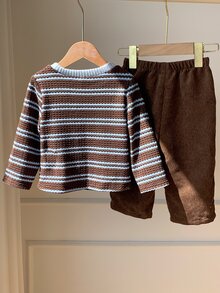 SHEIN 2件組男嬰秋冬字母圖案撞色圓領長袖套頭T恤與鬆緊腰長褲套裝，條紋T恤套裝，嬰幼兒套裝 - 彩色 - 查看 2
