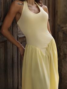 Gabi Correa French Deep V-Neck Backless Tie Waist Pleated Dress, Sexy - Yellow - View 6