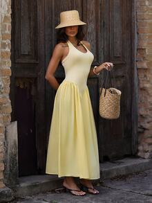 Gabi Correa French Deep V-Neck Backless Tie Waist Pleated Dress, Sexy - Yellow - View 5