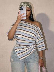 Slaydiva Contrast Stripe Y2K Asymmetric Shoulder Plus Size T-Shirt - Multicolor - View 1