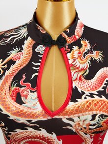 Zolique 女士新款性感中式旗袍，深V领露背高开衩裙，龙纹网纱镂空面料，尽显优雅气质。这款长裙适合新年、酒吧、夜店及社交聚会等场合穿着。 - 紅色 - 查看 6