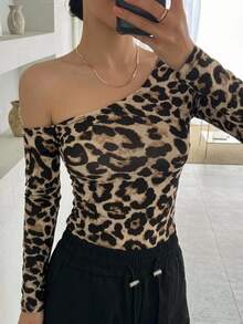 Dazy Star Women's Leopard Print Long Sleeve Asymmetrical Shoulder Fitted T-Shirt - Multicolor - View 12