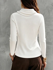 LUMIGAL Autumn/Winter New Brushed Ribbed White Diagonal Button Stacked Collar Long Sleeve Knit Base Layer, Vertical Ribbed Texture, Diagonal Placket Split Hem, Slim Fit Waist Elastic Knit Top, Korean Style Mature Commuter, Suitable For Daily Commute, Date, Inner Layer, Layering - White - View 2