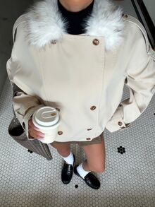 Muchica A Women's Long-Sleeved, Double-Breasted Winter Trench Coat Suitable For The Workplace, Featuring Button Closures And A Faux-Fur Collar. - Khaki - View 4