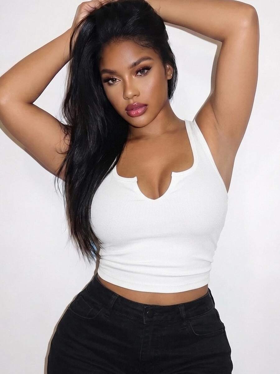 Slaydiva Plus Size Solid Color Notch Neck Fitted Tank Top, Casual Baggy Soft Minimalist Suitable For Summer Gym Formal Allover White Vacation