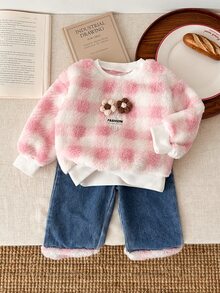 SHEIN Vintaside Kids 女嬰女童冬季羅紋圓領長袖抓絨時尚衛衣搭配百搭休閒水洗牛仔長褲套裝，適合外出、旅行、寒冷天氣購物與休閒穿著 - 淺粉色 - 查看 8