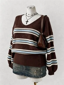 Sunspun Autumn/Winter Minimalist Solid Color V-Neck Side Button Waist-Cinching Slimming Short Knit Pullover Sweater - Multicolor - View 5
