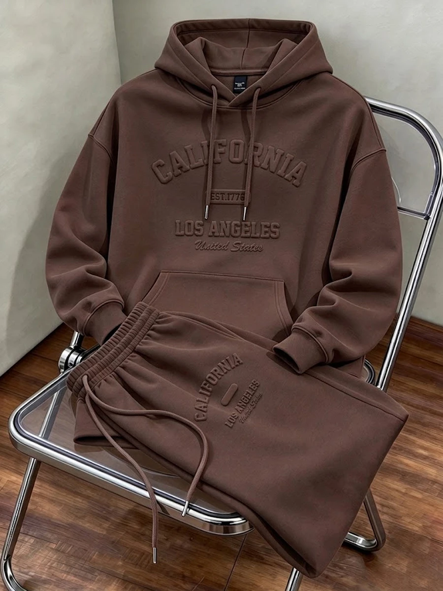 Manfinity Homme Men's Letter Embossed Drawstring Hoodie And Sweatpants Brown Set - Brown - View 1