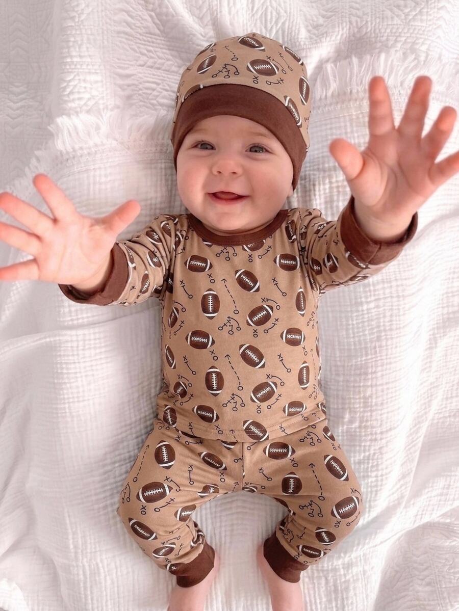 SHEIN 2pcs/Set Toddler Boys Soccer Print Long Sleeve Autumn/Winter Top & Pants Tight Pajama Set Round Neck Cartoon Animal Comfortable Style