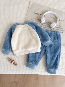 SHEIN 男嬰秋冬兩件套，可愛3D小狗刺繡拼色長袖衛衣搭配鬆緊腰休閒長褲，時尚可愛分體套裝，舒適拍照長袖套裝 - 藍色 - 查看 2