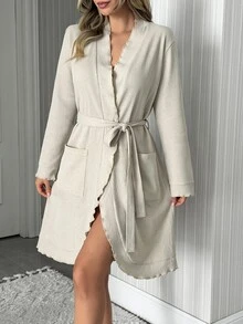 SHEIN Cottnline طقم ملابس منزلية مريح للنساء بمقاسات كبيرة من القطن بنسيج وافل مضلع مع جيب وتفاصيل كشكشة وحزام - بيج - مشاهدة 4