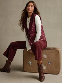 WESTFADE Burgundy Reversible Floral Print & Corduroy Button Up Vest, Fall, Autumn Clothes, Winter Outfit, Cowgirl, Western, Country Concert, Boho, Casual, Cute - Multicolor - View 5