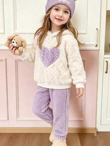 Playful Pals Conjunto de 2 piezas de sudadera con capucha y pantalones de chándal con corazón esponjoso para niña pequeña, otoño, 7º cumpleaños - Morado - Ver 6