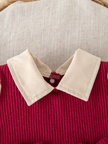 SHEIN قطعتان من ملابس الفتيات الصغيرات: ملابس علوية وبنطال واسع بلون برغندي مع فيونكة لطيفة وحلوة، مضلع مع كشكشة وأكمام طويلة وياقة، مناسبة لحفلات أعياد الميلاد والخريف والشتاء والكريسماس والعطلات وحفلات الزفاف - ابيض واحمر - مشاهدة 8