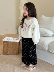 DAZY Infant Girl Round Neck Bow Long Sleeve Sweatshirt - White - View 1