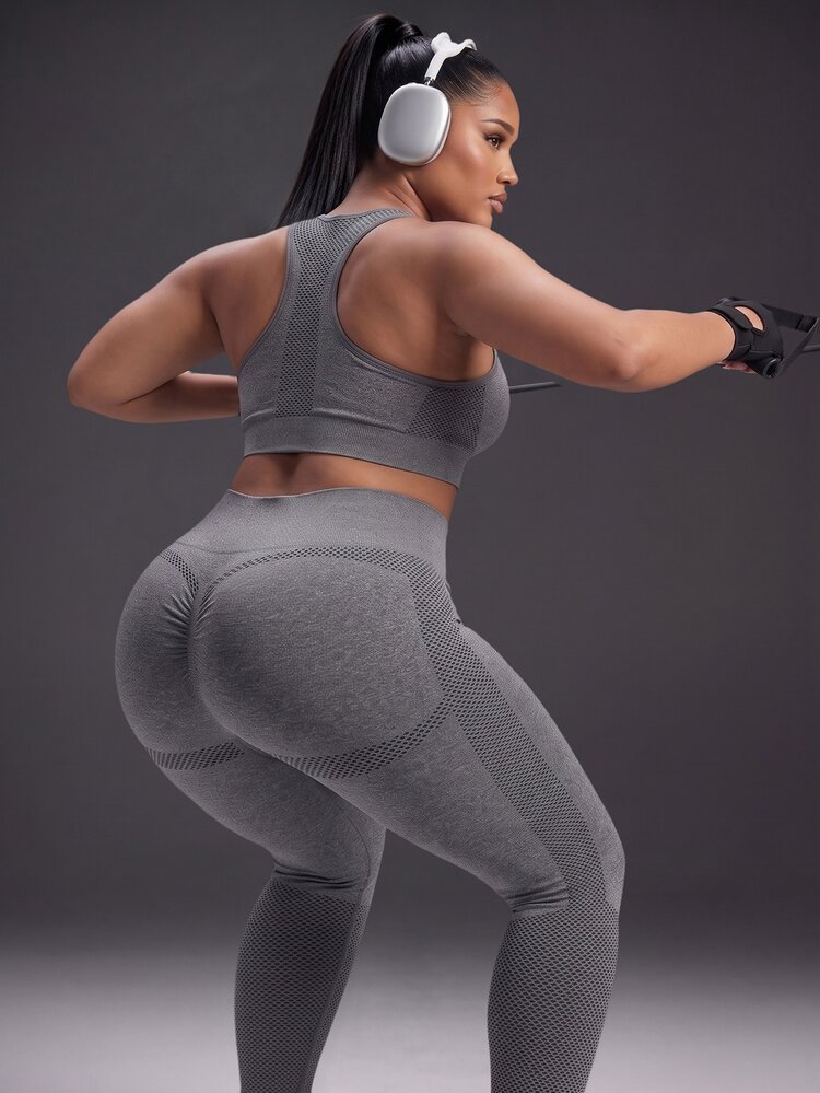 Powerista Women's Plus Size SummerSpring Seamless Gray Color Textured Crop Top And Leggings Gym Set Perfect For Various Workouts Active Wear Tropical - Dark Grey - View 4