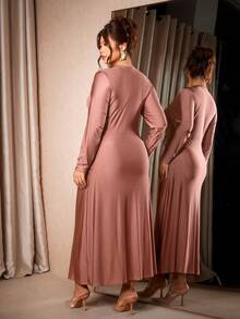 Cravure Plus Size Women Solid Color Pleated V-Neck Casual Daily Summer Dress - Khaki - View 2