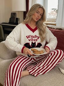 DAZY Halloween Themed Pattern Autumn/Winter Soft Knit Comfortable Half-Fleece 2 Pieces Loungewear Pajama Set For Women - Red - View 12