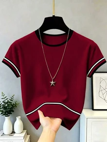 酒紅色