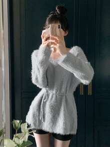 DAZY Sweater Wanita Lengan Panjang Model Bahu Terbuka Warna Polos - Biru - View 4