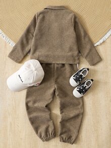 2pcs/Set Boys Casual Corduroy Fabric Long Sleeve Shacket And Pants Set, Suitable For Spring/Autumn Daily Casual Wear, Suitable For Autumn/Winter Young Boy Outfit, Comfortable Fabric, Fashionable Fit, Spring/Summer New Style, Suitable For Multiple Seasons And Occasions - Khaki - View 2