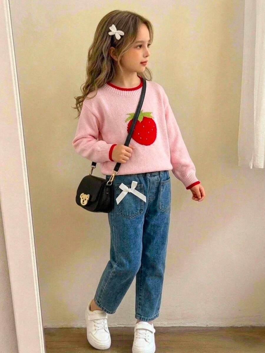 Young Girls Pink Strawberry Crew Neck Drop Shoulder Long Sleeve Sweater, Soft And Comfortable Fabric, Suitable For Autumn Wear Alone And Winter Layering With Cotton Coats - Pink - View 1
