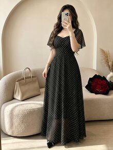 Modelyn 大尺碼黑色波點印花雪紡長洋裝，女款時尚方領荷葉邊飛袖設計極簡風，夏季收腰優雅長裙，適合夏季度假與日常穿著 - 彩色 - 查看 4