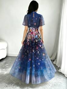 Modelyn 花卉漸層半高領荷葉邊短袖法式優雅洋裝，腰部褶皺設計修身顯瘦，藍紫色網紗洋裝，適合夏季日常穿著與度假穿搭 - 彩色 - 查看 2