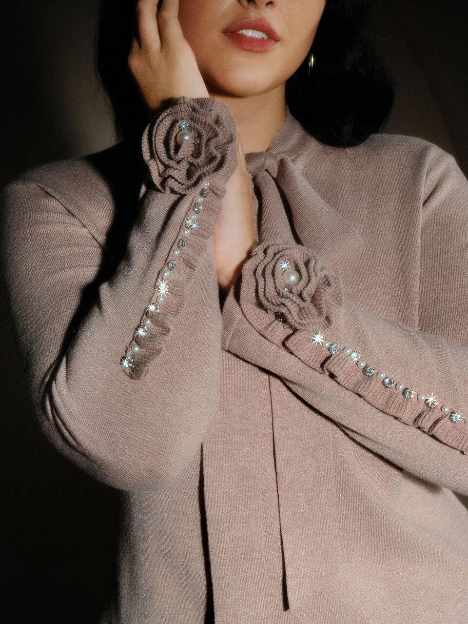 Anewsta Luxurious Women's Knit Sweater With Floral Applique And Rhinestone Sleeves