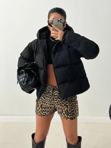 SHEIN Damen-Wintermantel in Große Größen, Y2K Streetwear, einfarbig Schwarz, mit Kapuze, Reißverschluss, Seitentaschen, Steppdesign, lässig, für Alltag, Reisen und Ausgehen - Schwarz - Übersicht 6