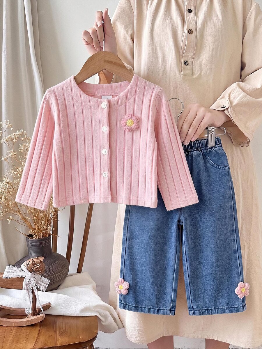 SHEIN 2Pcs Toddler Girl Cardigan Jeans Set Sweet Pink 3D Flower Applique Ribbed Knit Long Sleeve Round Neck Regular Birthday Party Fall Wedding Guest Chic - Pink - View 1
