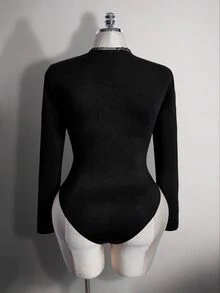 SHEIN ICON Women's Plus Size Autumn/Winter Retro Sexy Everyday Casual Urban Modern Elegant Deep V-Neck Lace Patchwork Gathered Black Slim Fit Bodysuit - Black - View 2