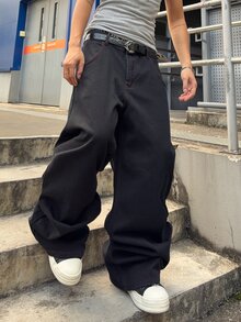GALLERY FADE 男士哥德風圖案街頭風骷髏印花寬腿鬆垮牛仔褲，復古深黑紅配色寬鬆丹寧長褲，適合萬聖節、電音派對、演唱會、秋季穿搭 - 黑色 - 查看 3
