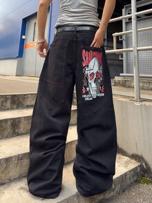 GALLERY FADE 男士哥德風圖案街頭風骷髏印花寬腿鬆垮牛仔褲，復古深黑紅配色寬鬆丹寧長褲，適合萬聖節、電音派對、演唱會、秋季穿搭 - 黑色 - 查看 9