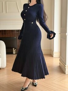 DAZY Autumn/Winter Round Neck Navy Blue Ribbed Knit Pearl Button Decor Flare Sleeve Pleated Hem Elegant Commuter Women Sweater Dress - Navy Blue - View 5