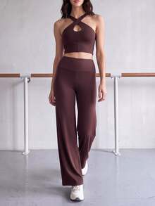 Nöista Part Of A Set, Activewear Top With Crossed Halter Neck And Front Opening, Inside Removable Pads. Yoga, Pilates, Barre, Fall, Winter, Casual, Sports. - Brown - View 1