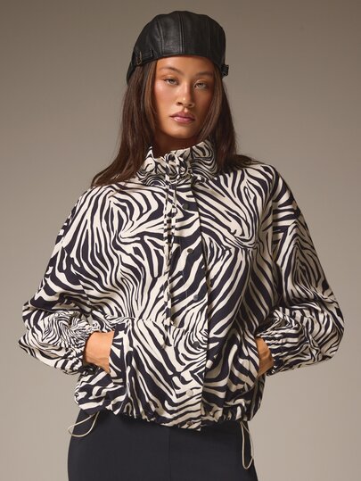 Athîral Women's Zebra Print Funnel Neck Long Sleeve Casual Loose Jacket, Suitable For Fall Winter, Going Out Everyday Travel, Drawstring Hem, Side Pockets