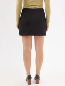 KÆRIA Hus Clean Front A-Line Mini Skirt - Compact Tailoring - Black -  Minimalist, 90s, Tailored - Black - View 2