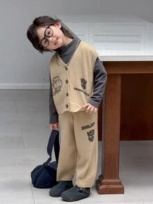 Transformers Gen 1 X DAZY Young Boy Autumn/Winter Letter Pattern Single-Breasted Knit Vest And Knit Long Pants Casual Set - Khaki - View 6