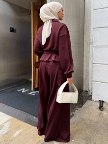 DAZY Autumn/Winter Women's 2 Pieces Set With Stand Collar Burgundy Zipper Waist Belt Cinched Waist Ruffle Hem Top And Matching Wide Leg Pants For Commute And Streetwear - Red - View 2